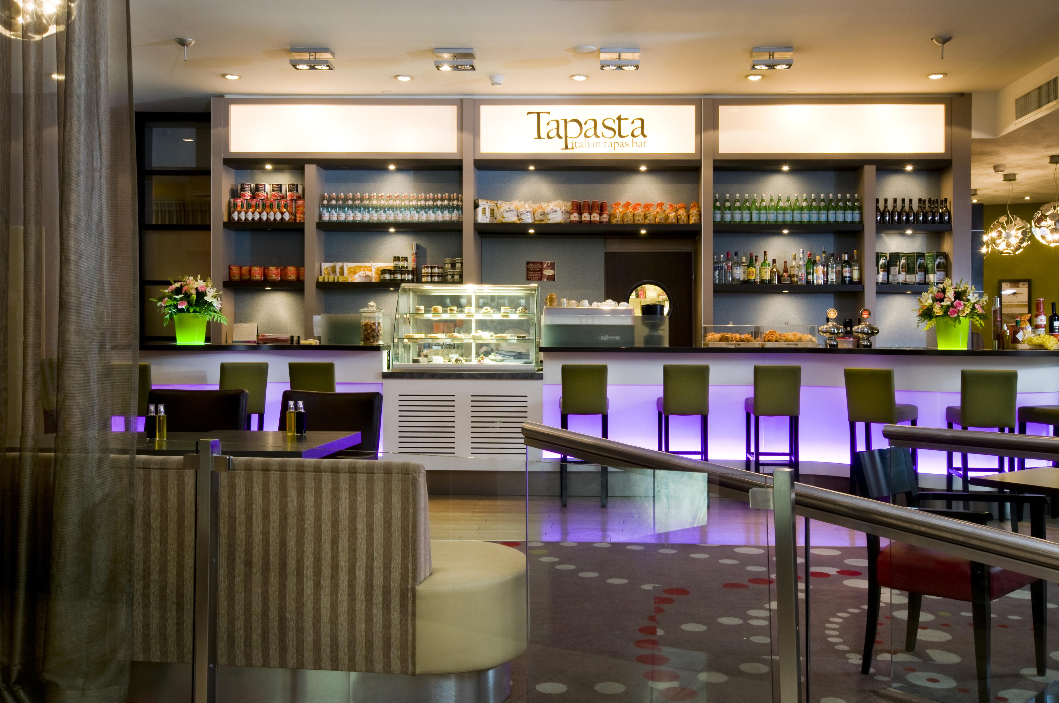 Leonardo City Tower Hotel Tel Aviv Giv'atayim Екстериор снимка Tapasça
