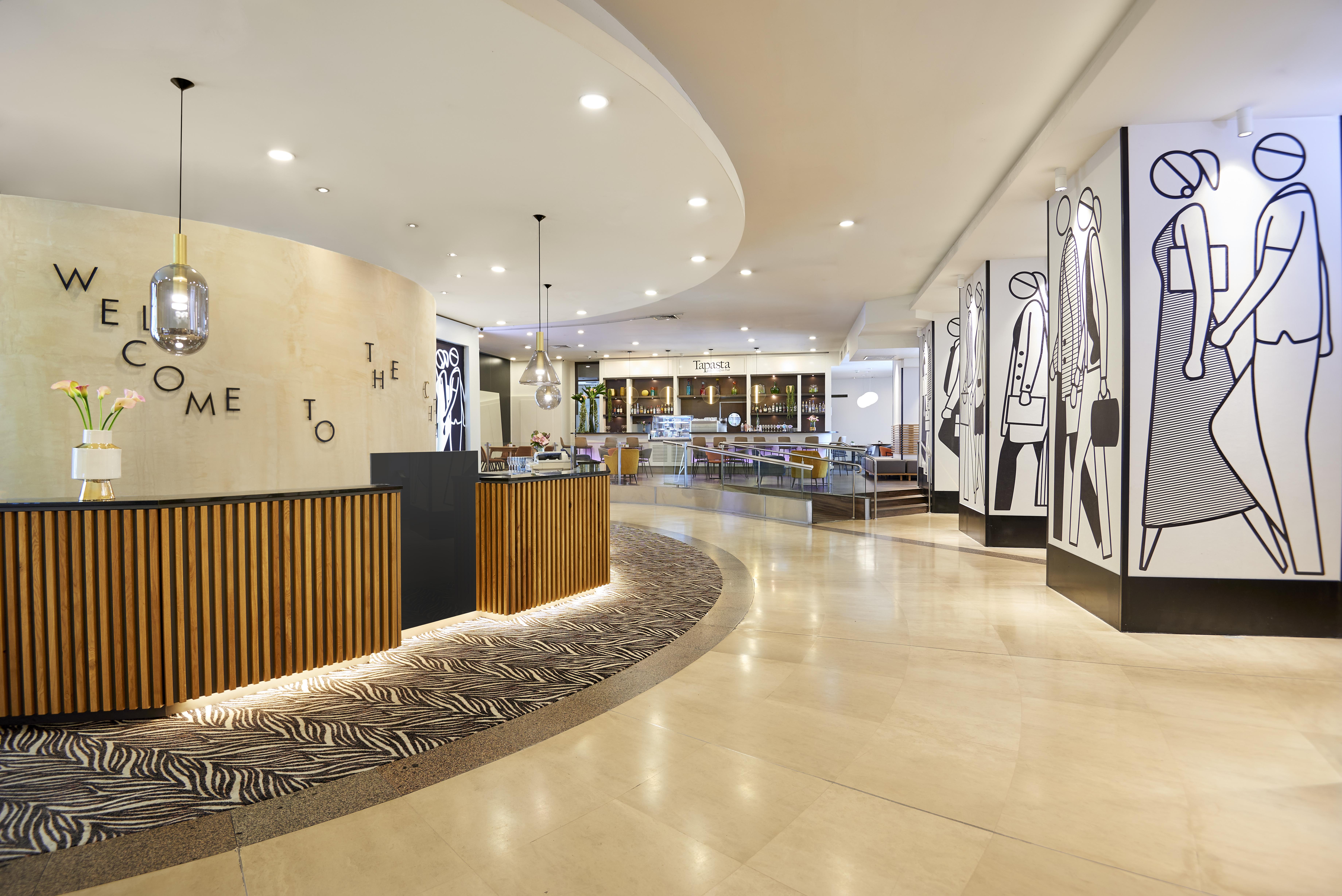 Leonardo City Tower Hotel Tel Aviv Giv'atayim Екстериор снимка The lobby of the hotel